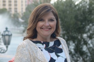 Wendy-Louise-Headshot-small-300x200 (1)